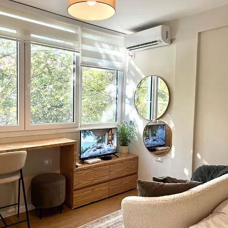 شقة Cozy Near Center تيرانا