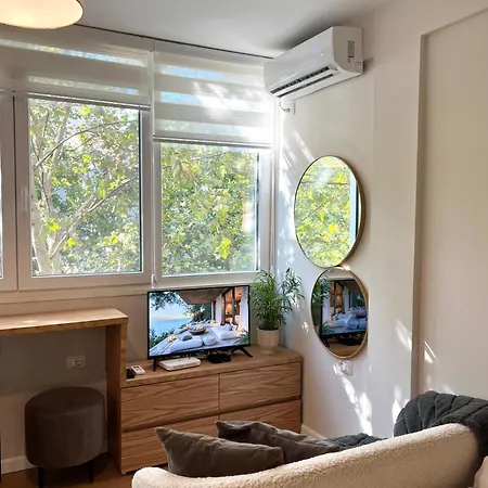 Daire Cozy Near Center